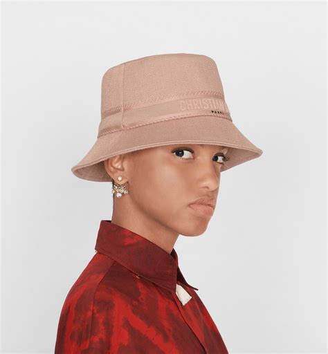 bucket hat dior pink|Dior bucket hat price.